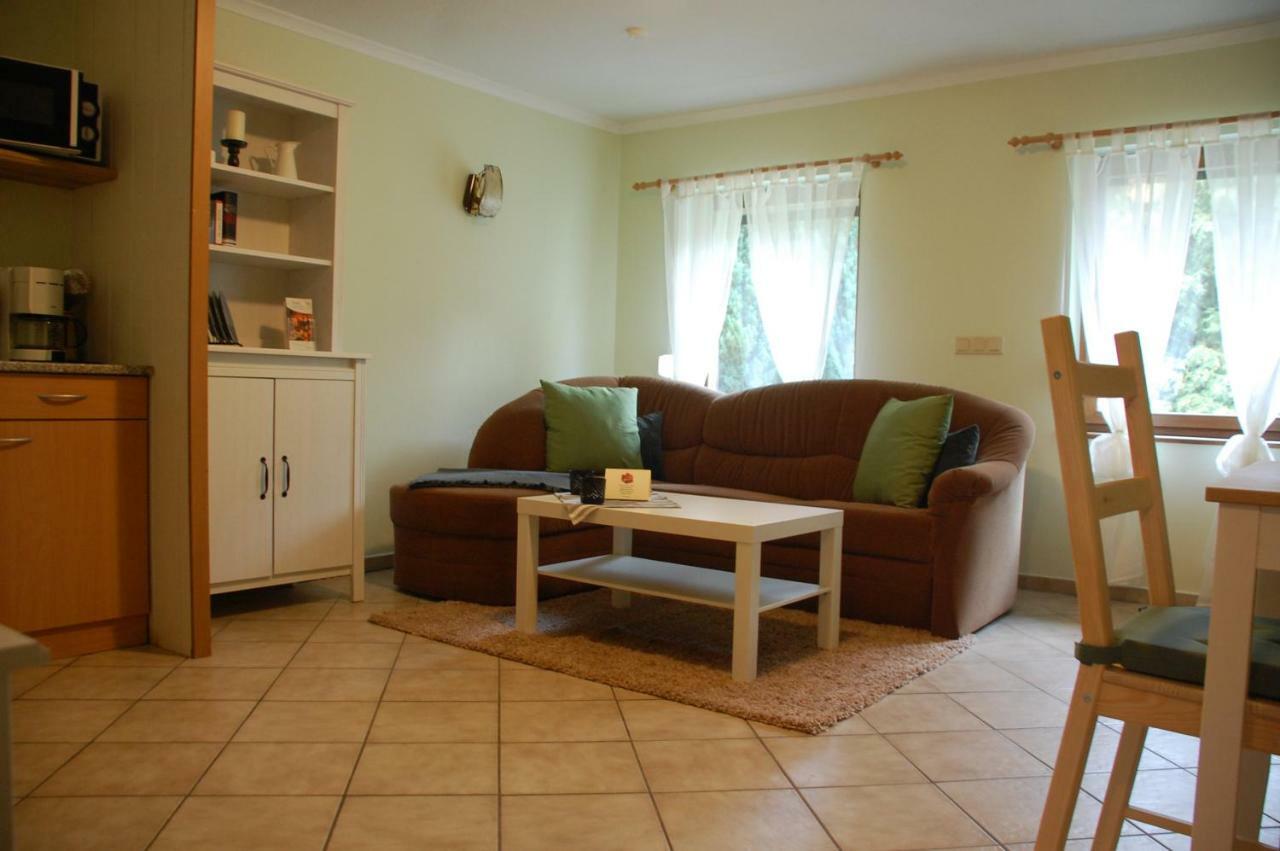 Pension Lukask Бург Екстериор снимка